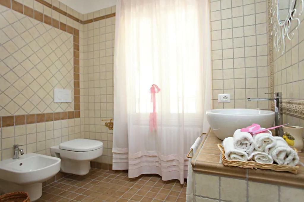 A casa di Desideria Hotel Monsampolo Del Tronto Esterno foto